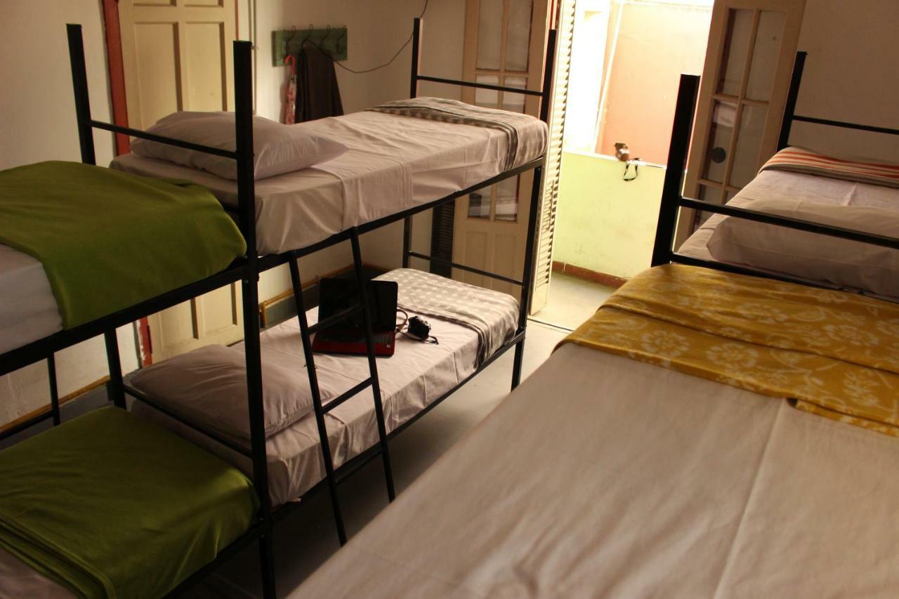 Casa Artigas Hostel Córdoba Eksteriør billede